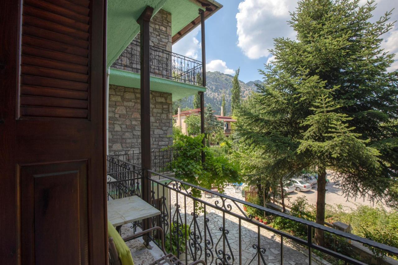 Guesthouse Alexandra Эпталофос Экстерьер фото